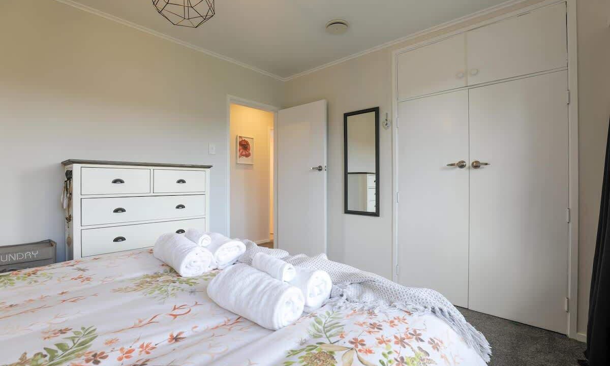 Photo of Others in Pukehangi