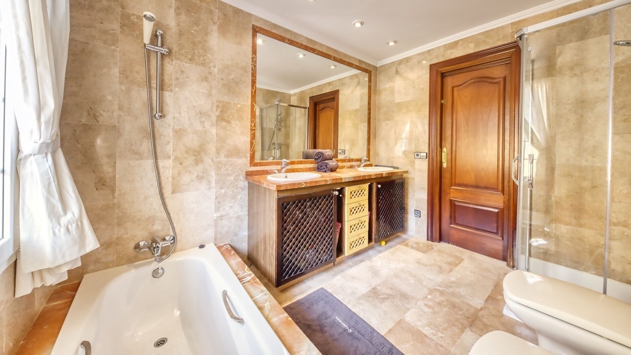 Photo of Bathroom in Condado del Jaruco