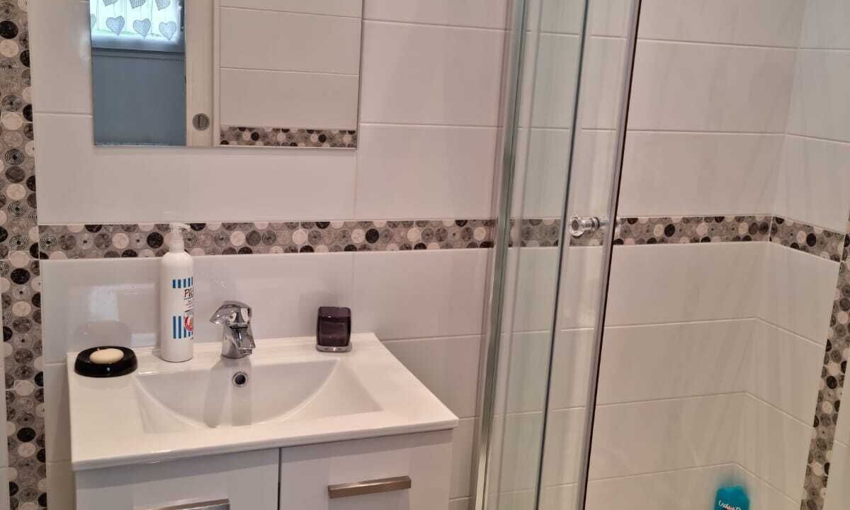 Photo of Bathroom in L'Isle-Adam