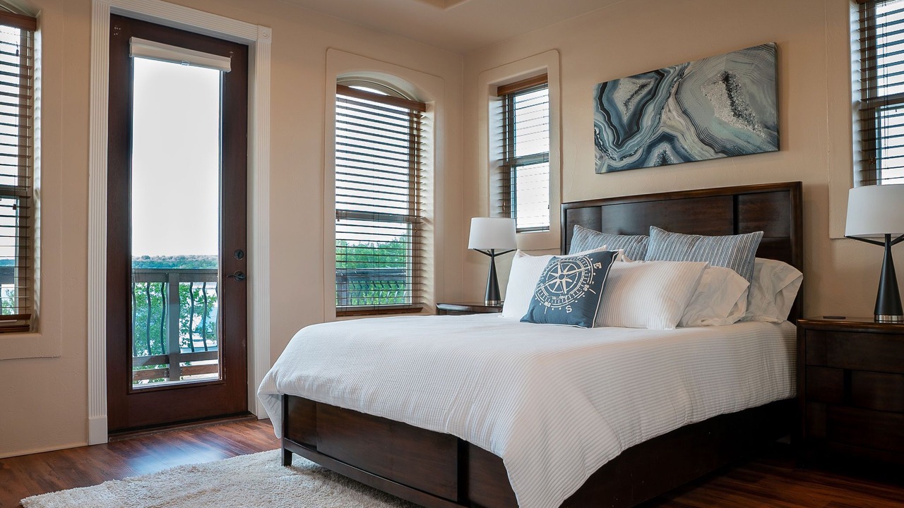 Photo of Bedroom in Brooks Hollow