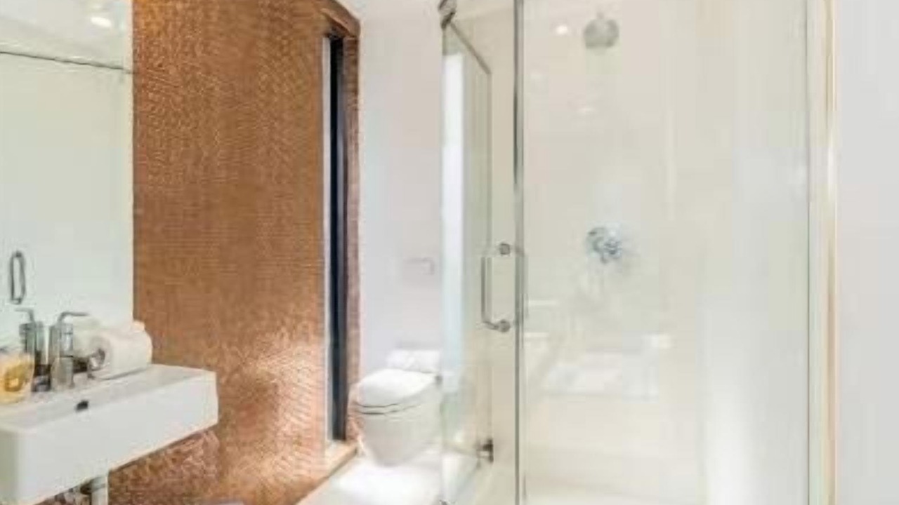 Photo of Bathroom in North Bergen