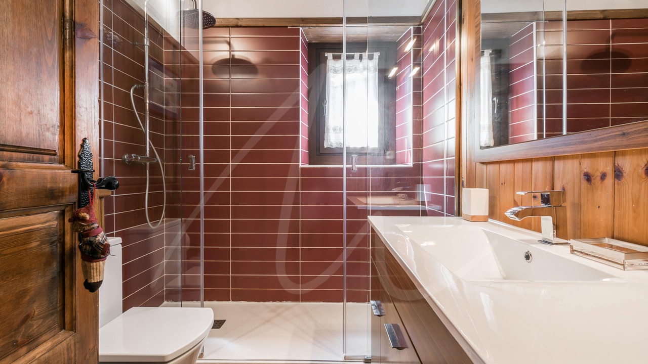 Photo of Bathroom in Pujo