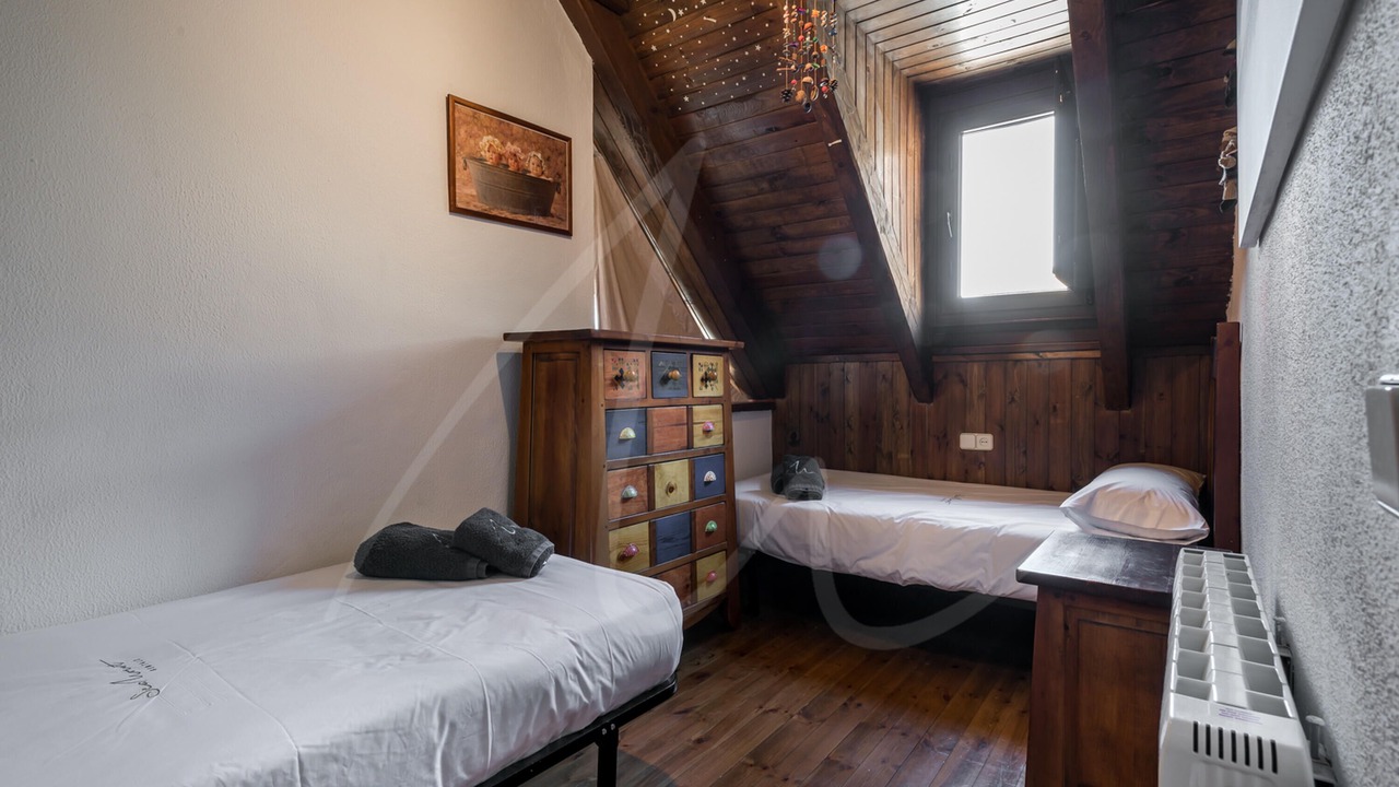 Photo of Bedroom in Pujo