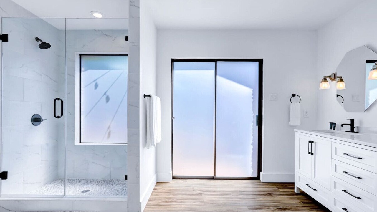 Photo of Bathroom in Tanglewood Forest