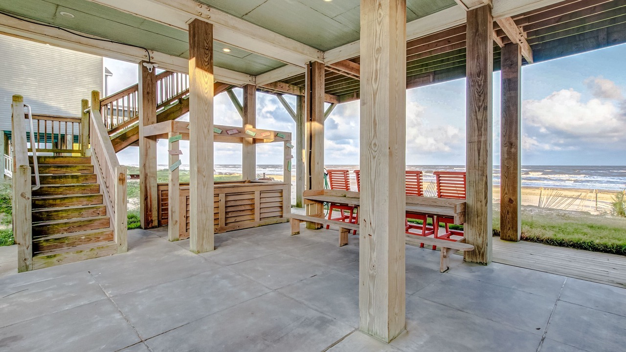 Photo of Outdoor in Crystal Beach