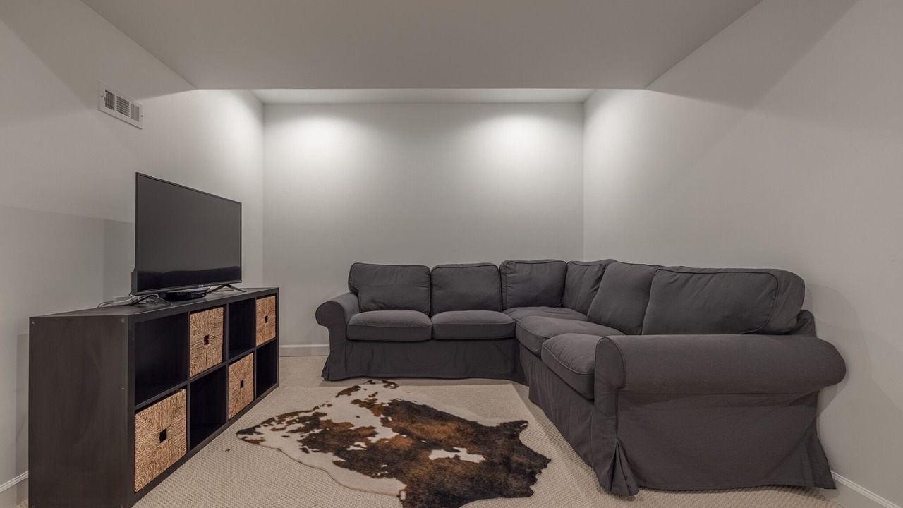 Photo of Livingroom in Innsbrook