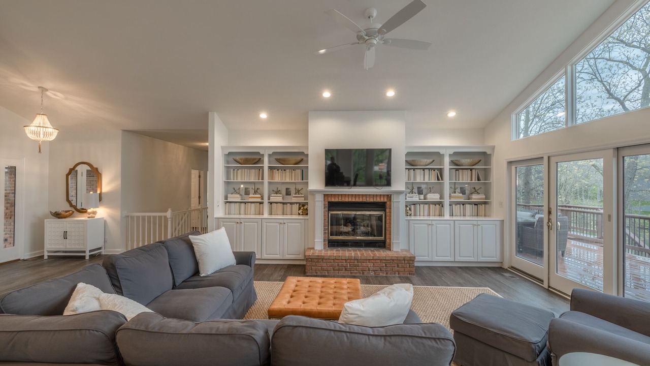 Photo of Livingroom in Innsbrook