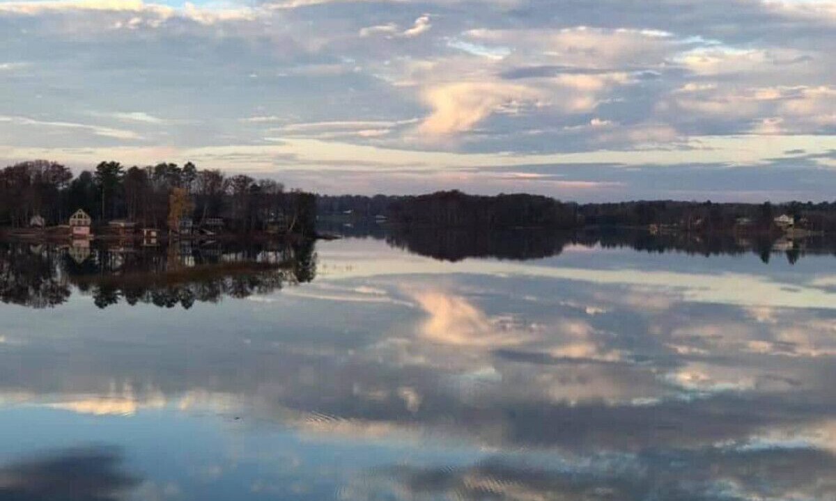 Photo of Outdoor in Hale