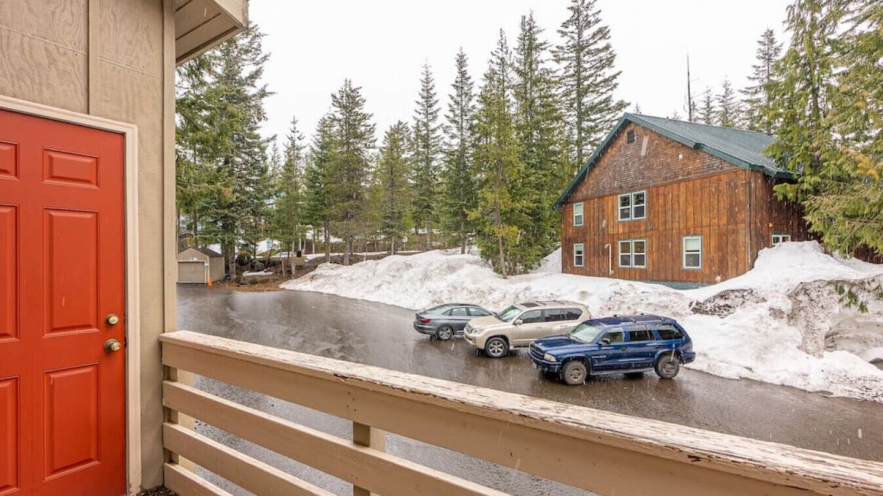 Photo of Patio Balcony in Government Camp