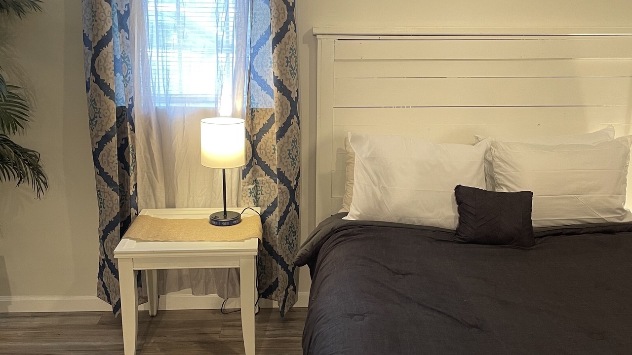 Photo of Bedroom in Antioch