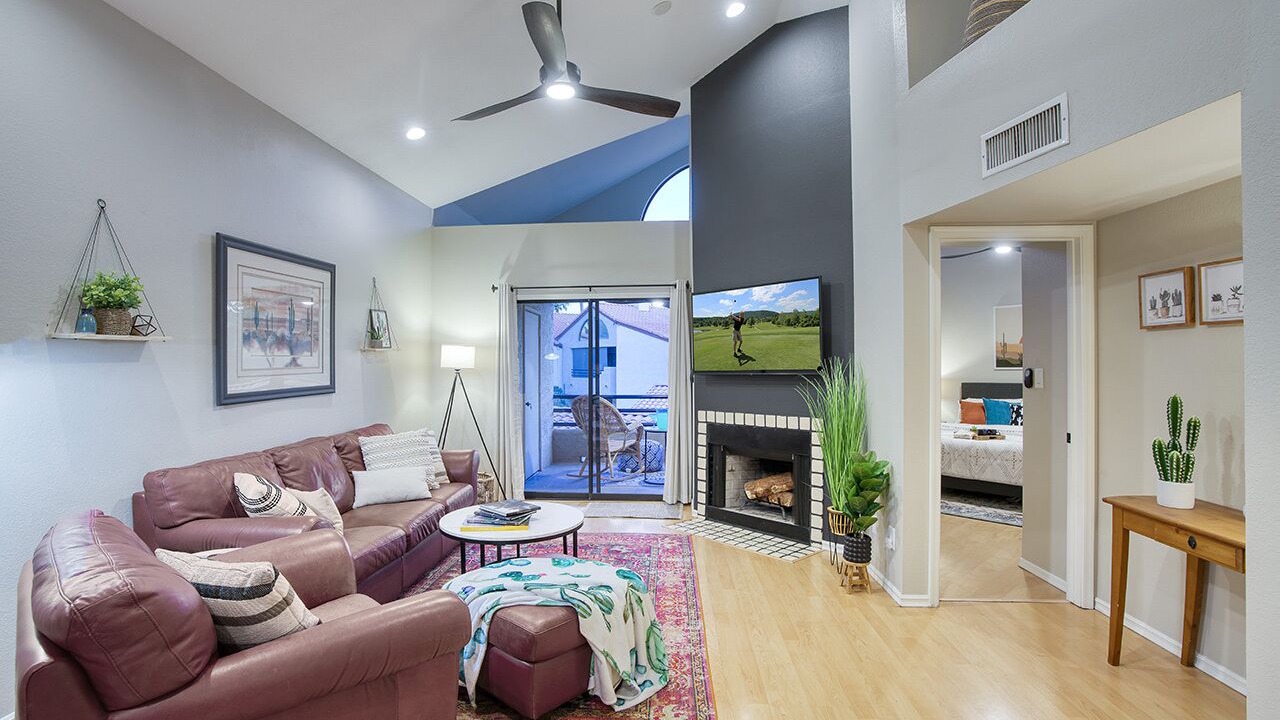 Photo of Bedroom in Central Scottsdale
