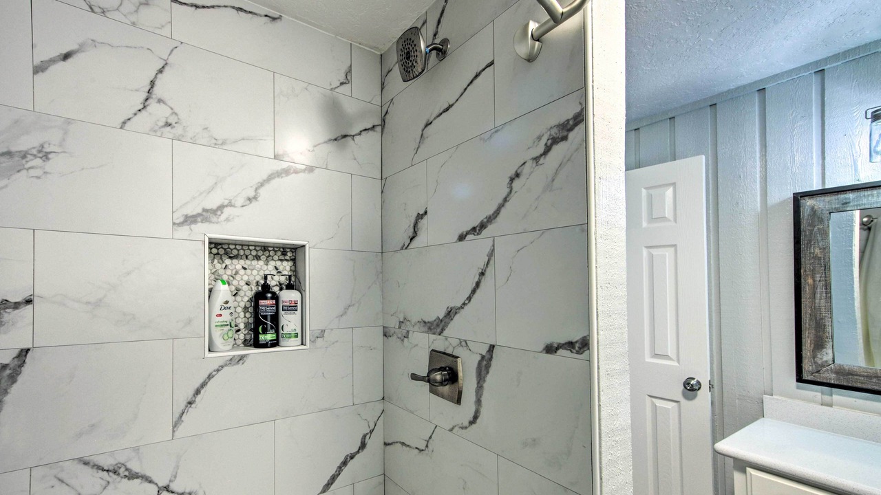 Photo of Bathroom in Brookeland