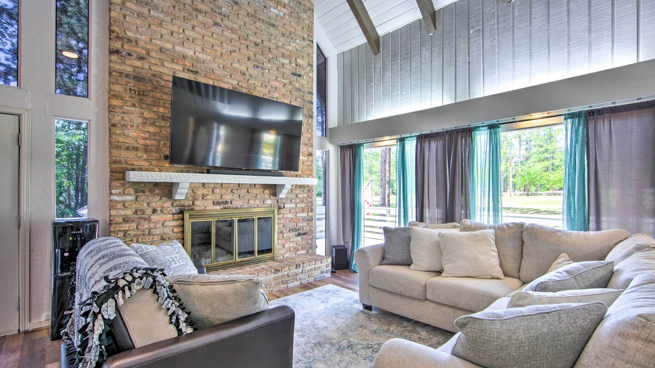 Photo of Bedroom in Brookeland