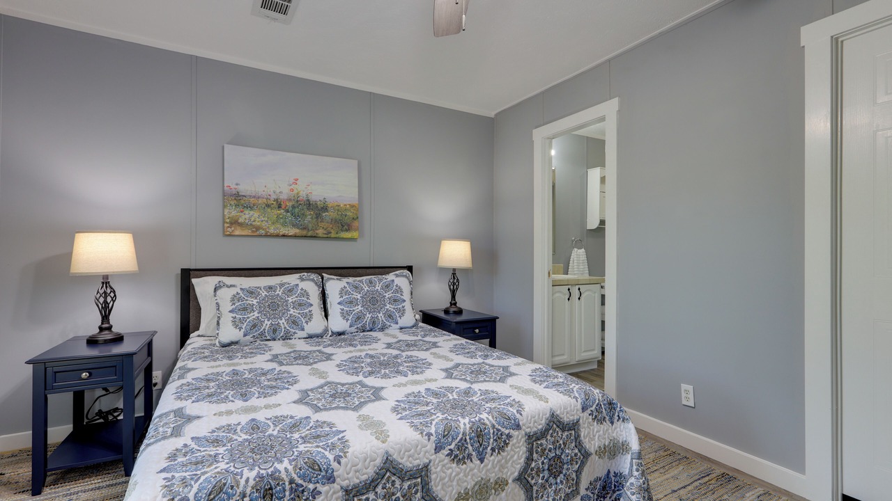 Photo of Bedroom in Eatonton