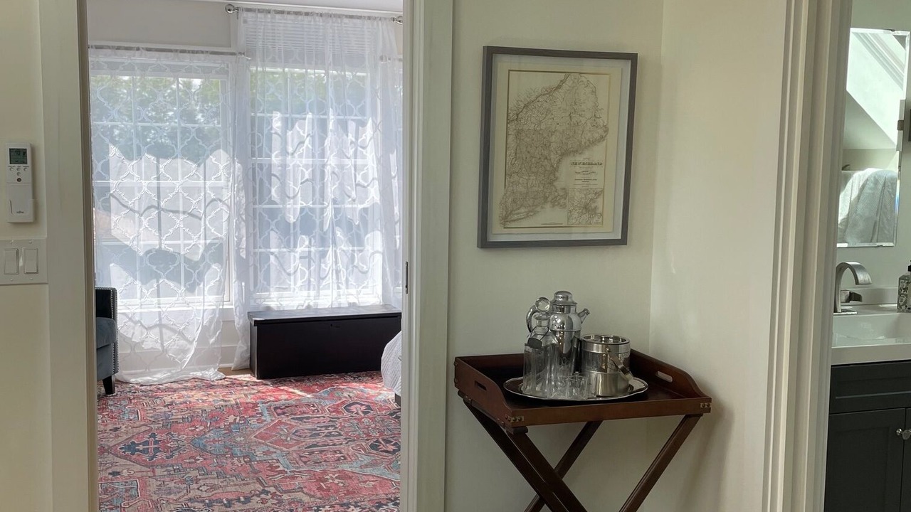 Photo of Others in Roxbury