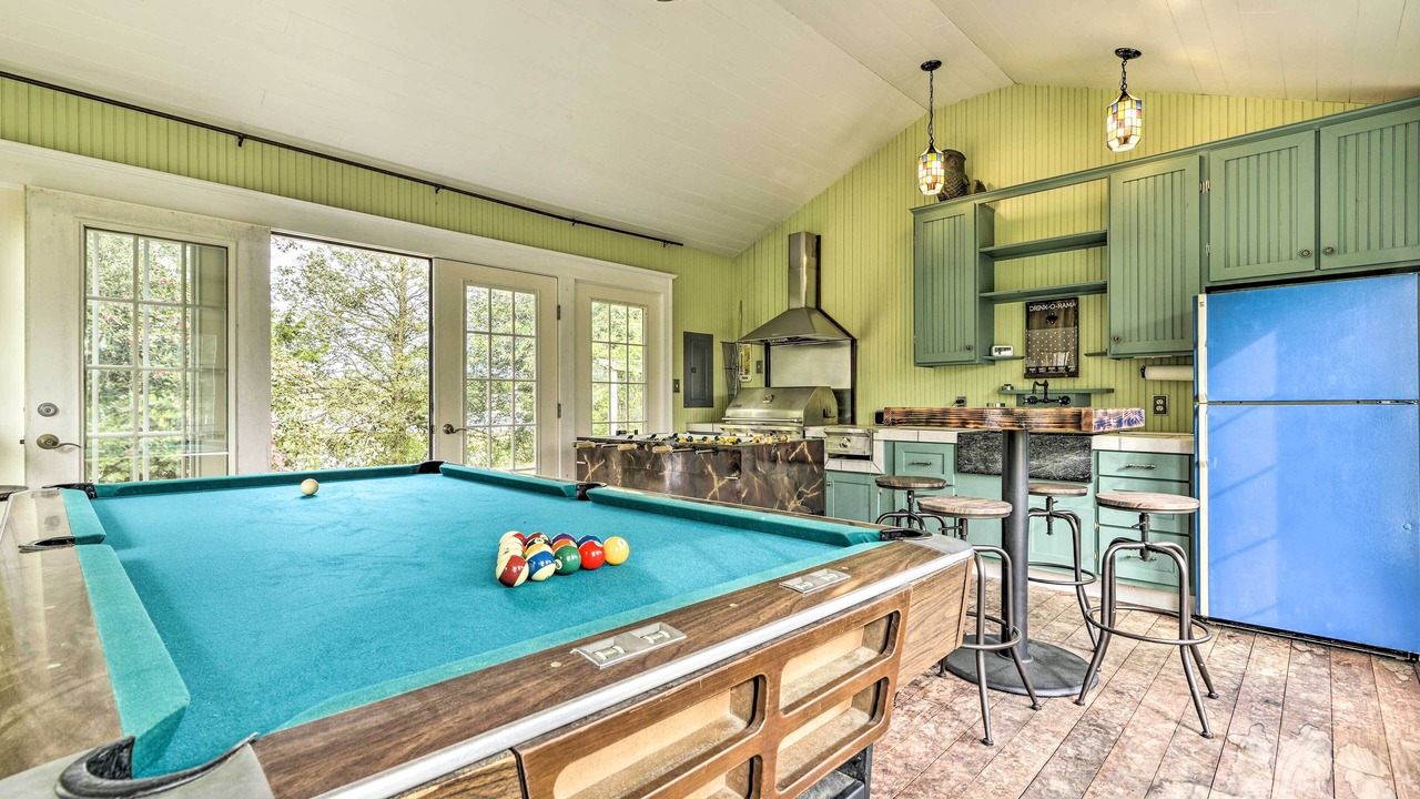 Photo of Bedroom in Davis Wharf