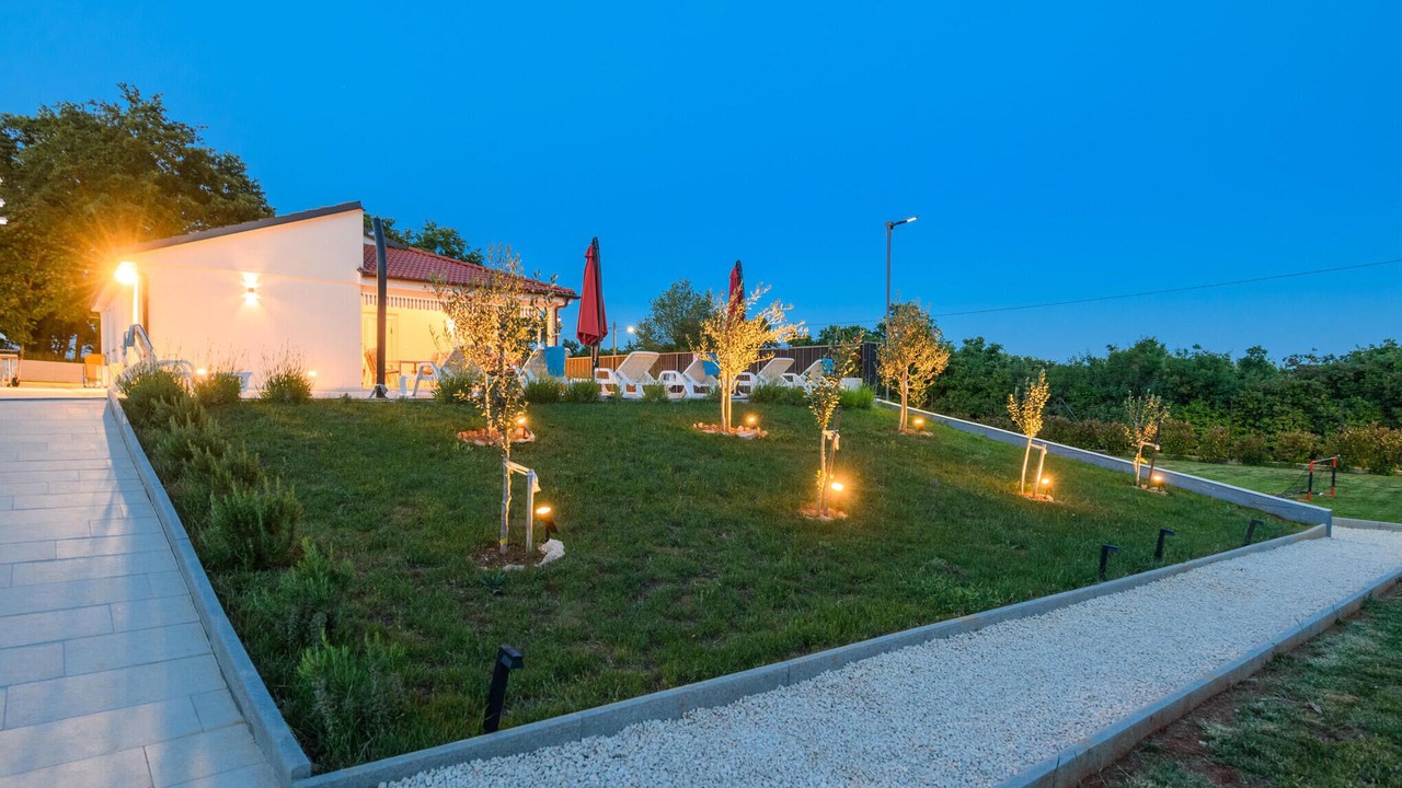 Photo of Others in Divsici
