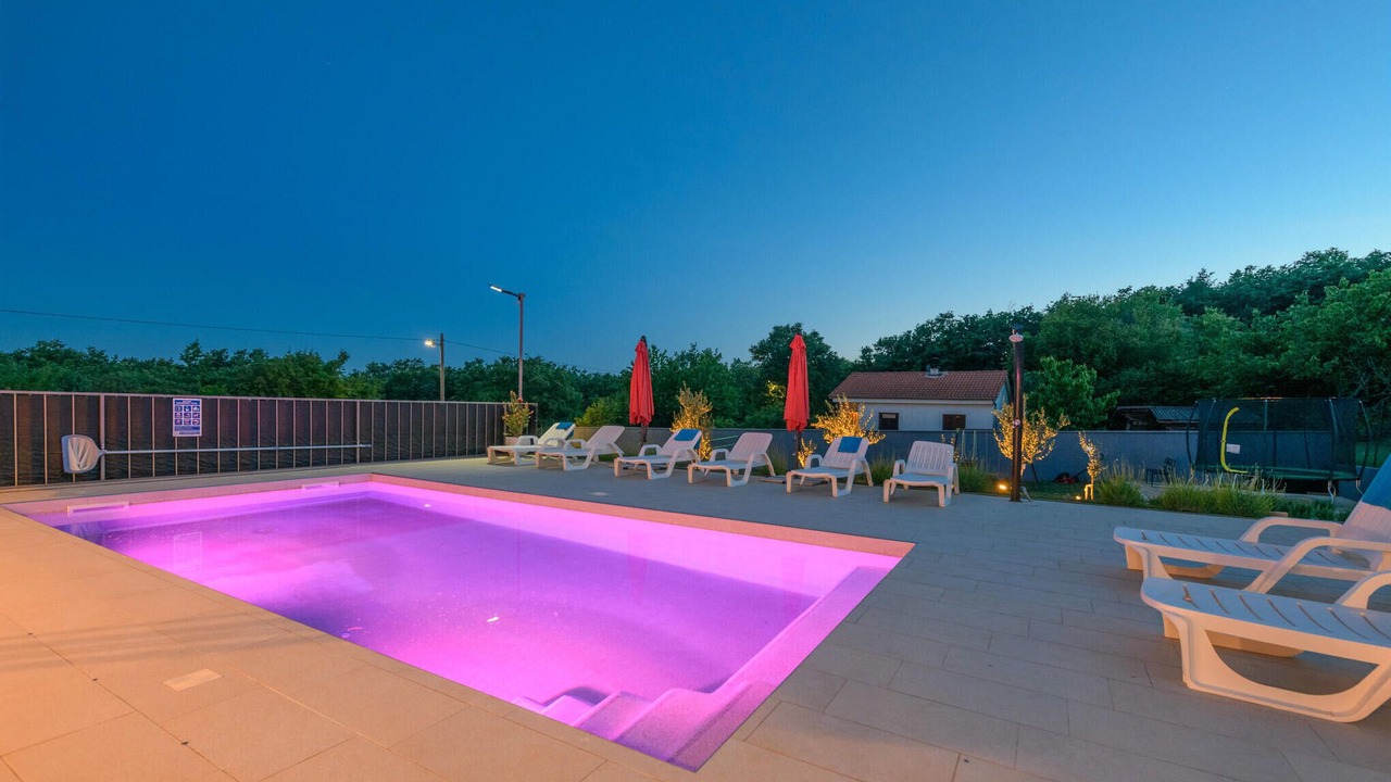 Photo of Outdoor in Divsici