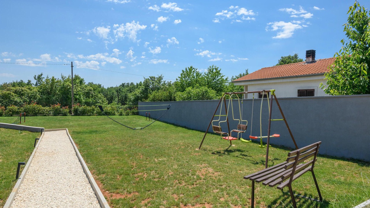 Photo of Outdoor in Divsici