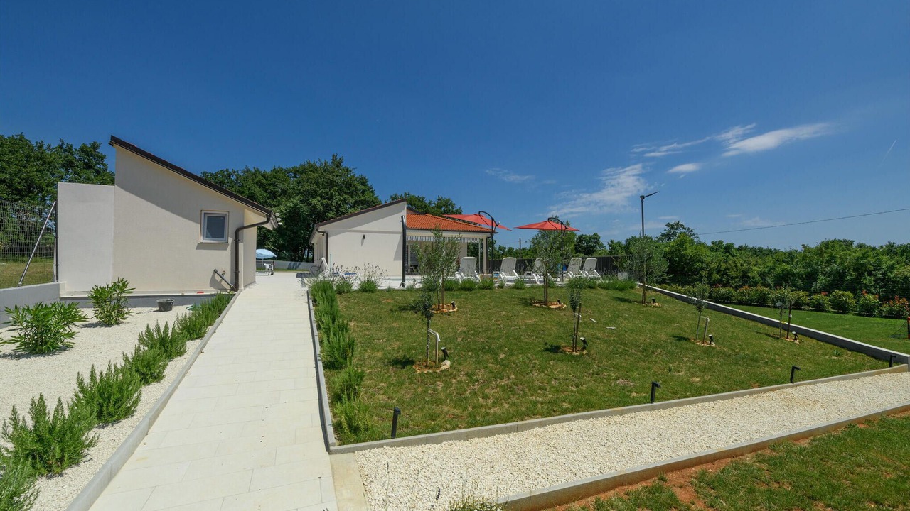 Photo of Outdoor in Divsici