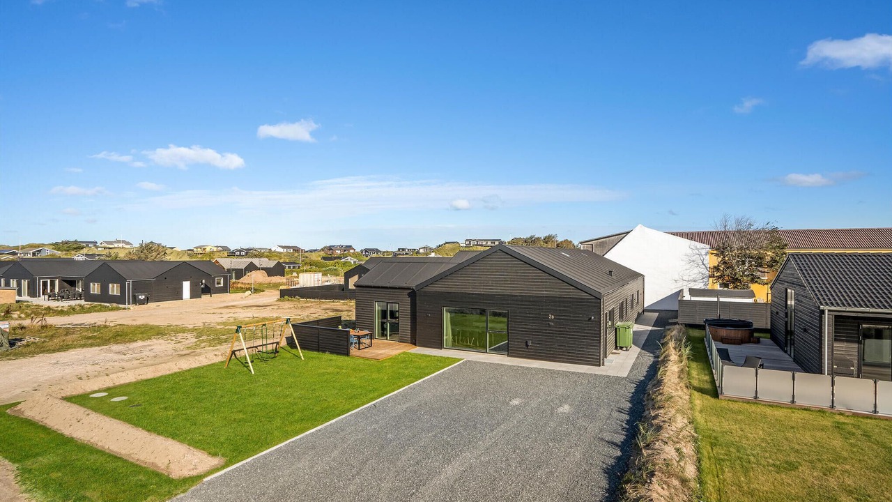 Photo of Others in Lokken