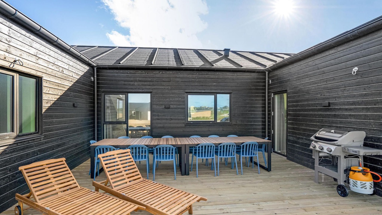 Photo of Others in Lokken