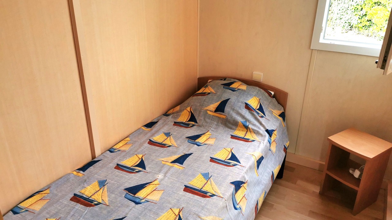 Photo of Bedroom in Brem Sur Mer