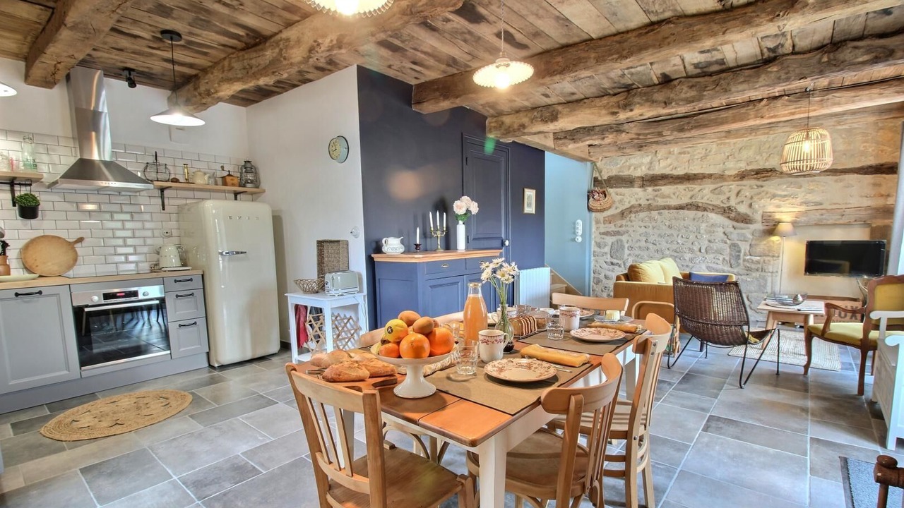 Photo of Others in Lehon