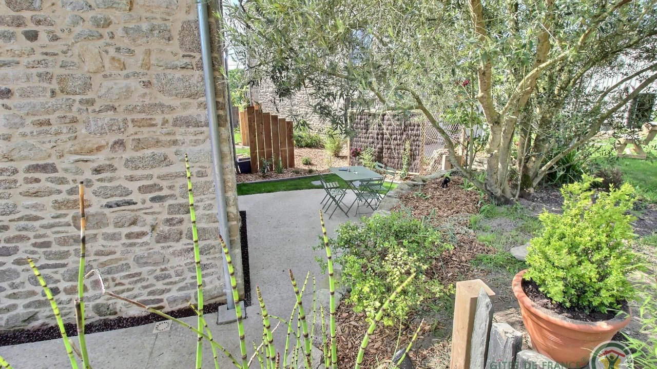 Photo of Outdoor in Lehon