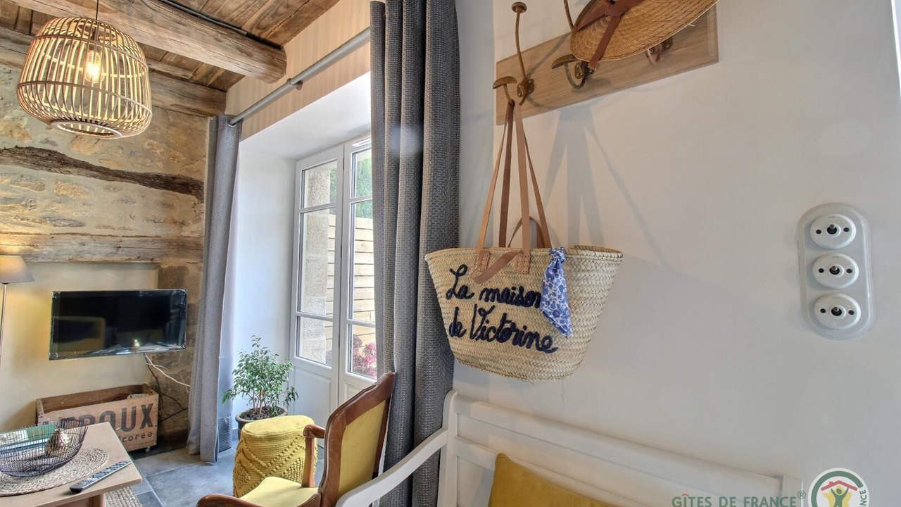 Photo of Others in Lehon