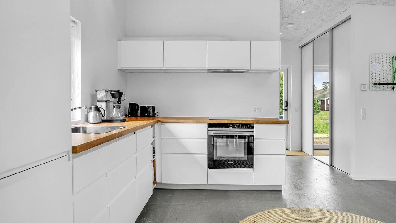 Photo of Others in Arø