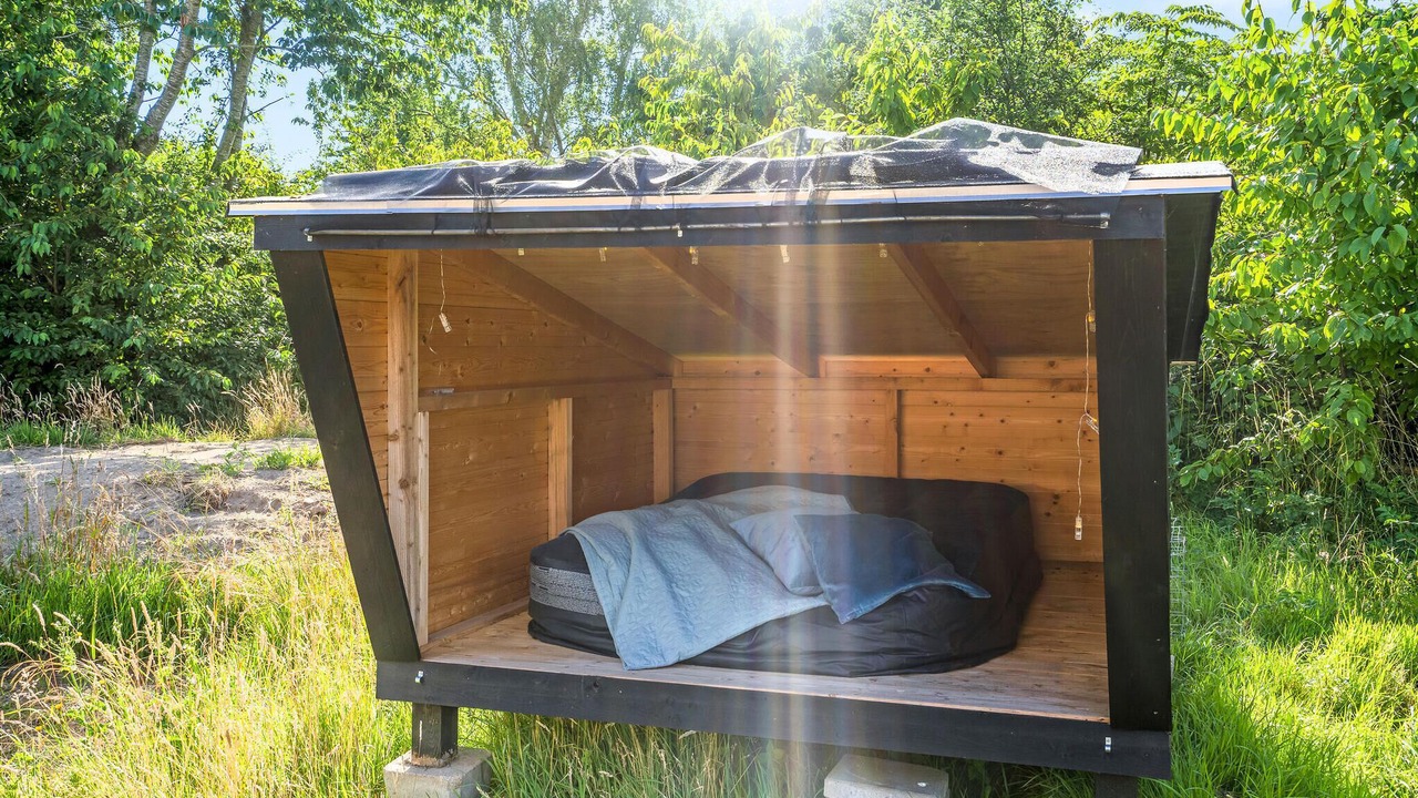 Photo of Others in Arø