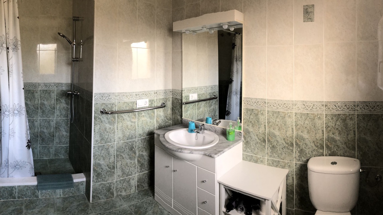 Photo of Bathroom in Lloret Blau