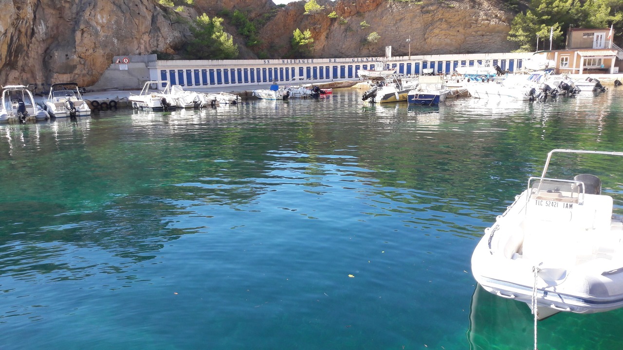 Photo of Others in Ensues-la-Redonne