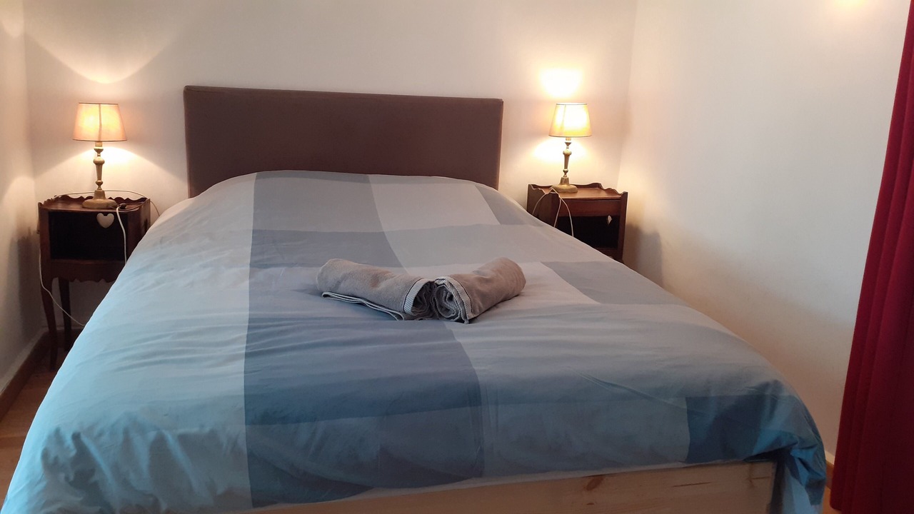 Photo of Bedroom in Ensues-la-Redonne