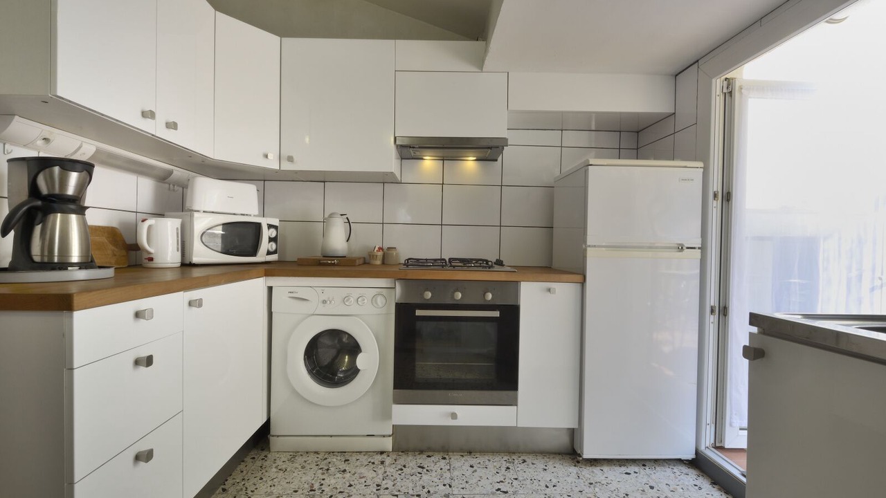 Photo of Kitchen in Ensues-la-Redonne