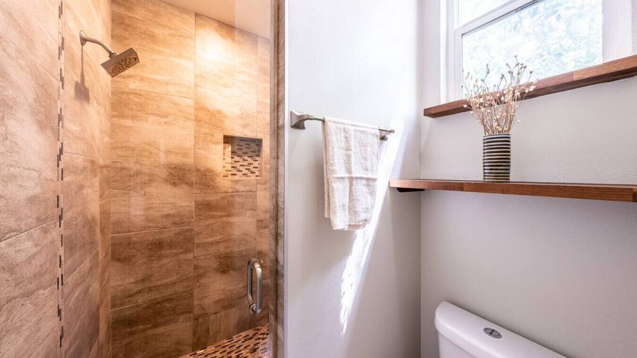 Photo of Bathroom in Brentwood