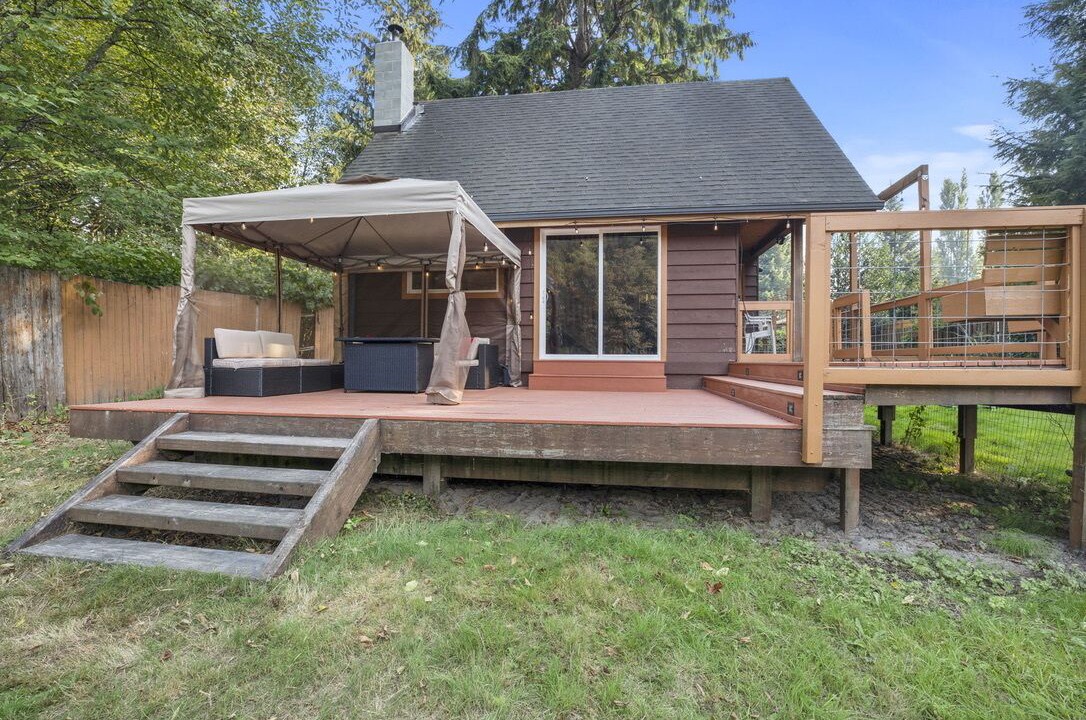 Photo of Patio Balcony in Gold Bar