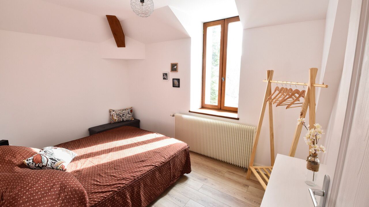 Photo of Bedroom in Saint-Geoire-en-Valdaine