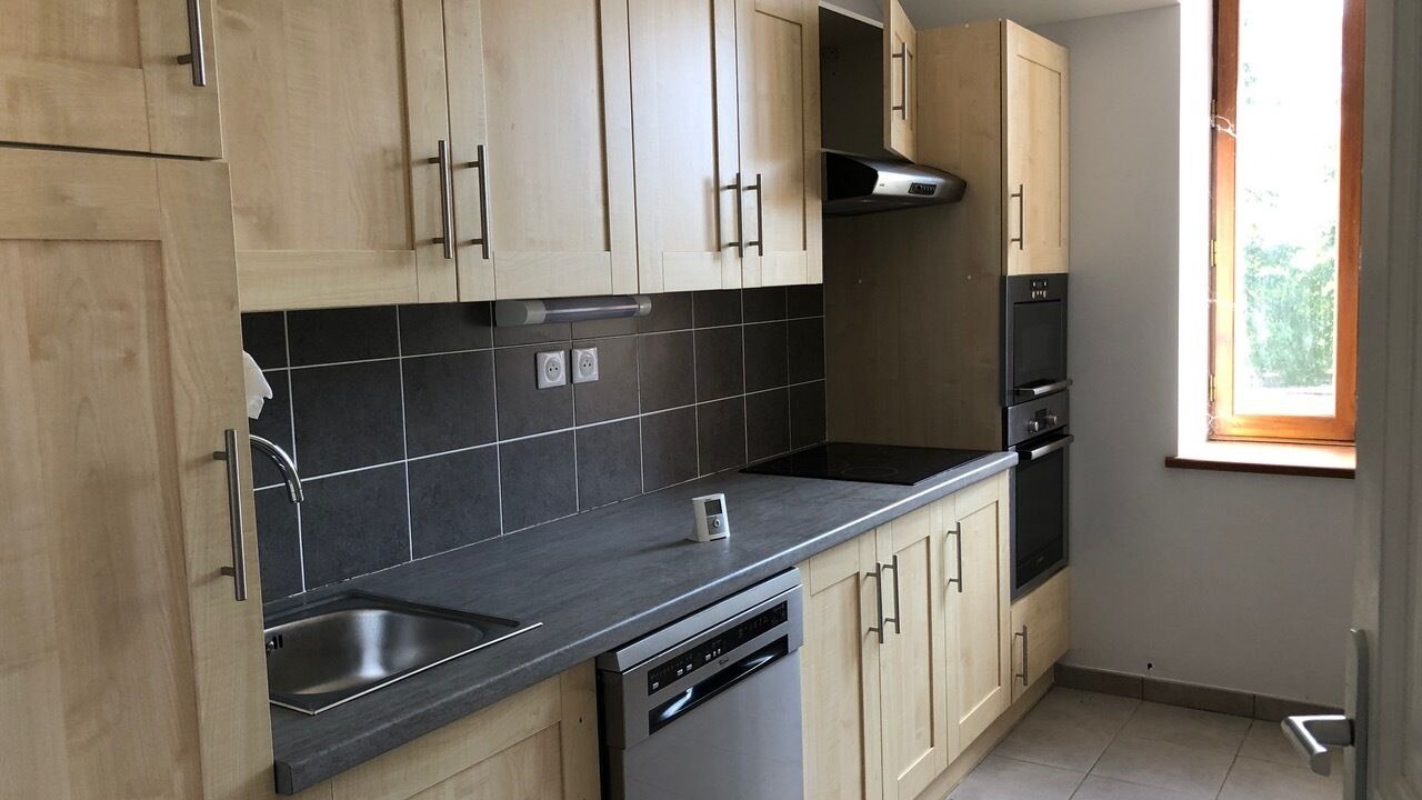 Photo of Kitchen in Saint-Geoire-en-Valdaine