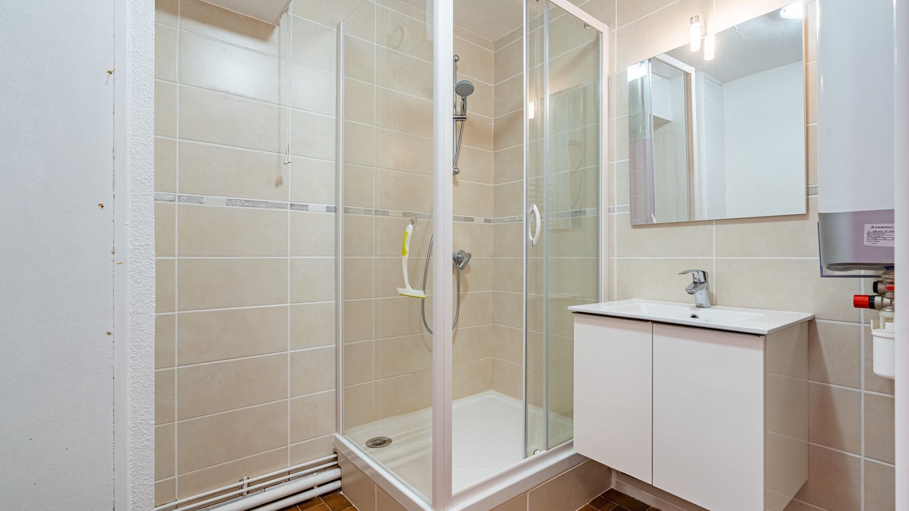 Photo of Bathroom in Marseillan Plage