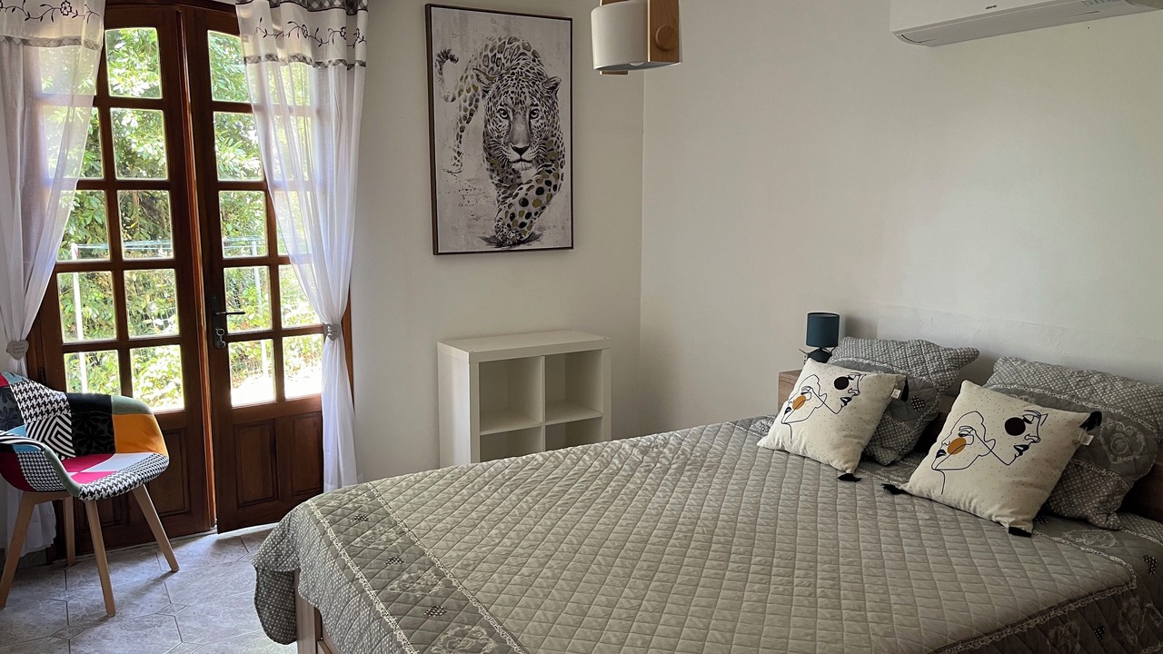 Photo of Bedroom in Saint-Ambroix