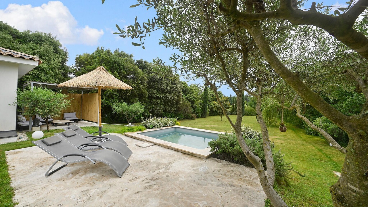 Photo of Outdoor in Saint-Laurent-des-Arbres