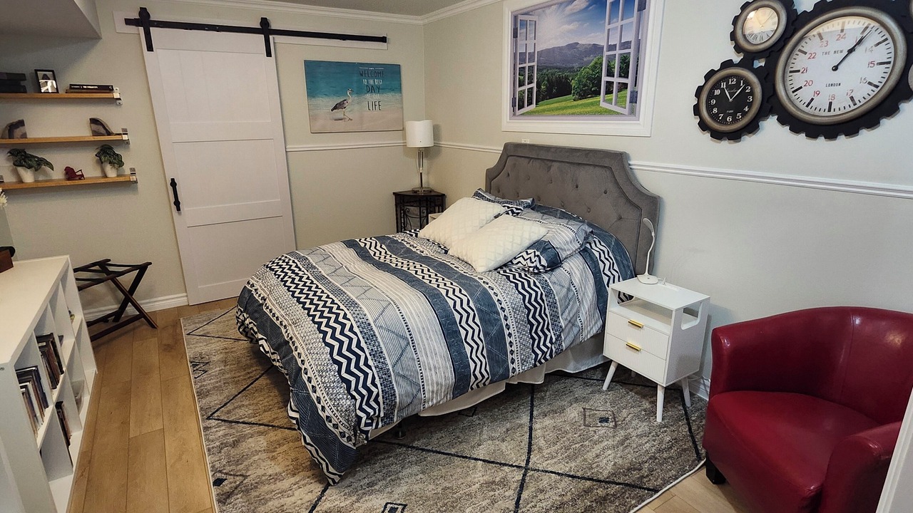 Photo of Bedroom in Gravenhurst