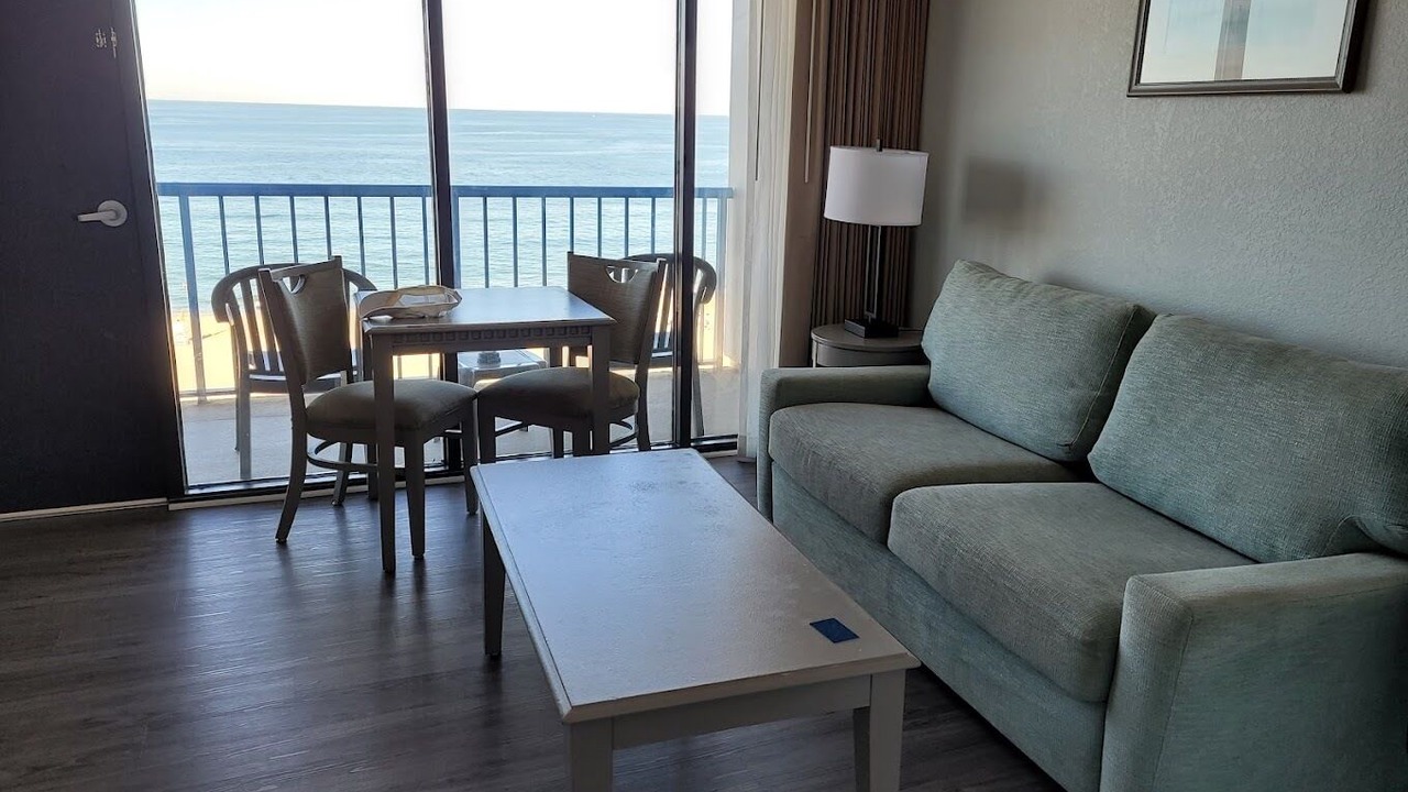 Photo of Livingroom in Northeast Virginia Beach