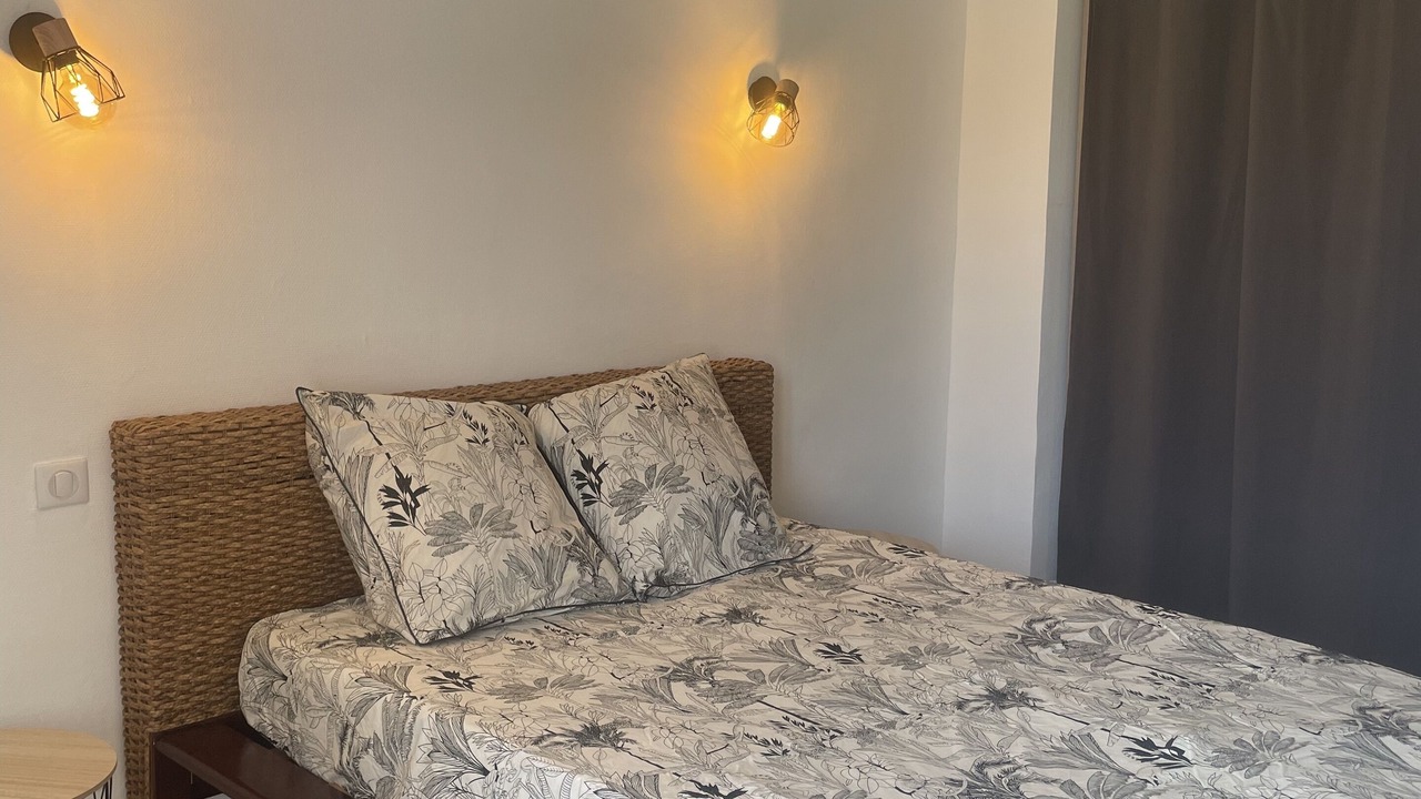 Photo of Bedroom in Salin-de-Giraud