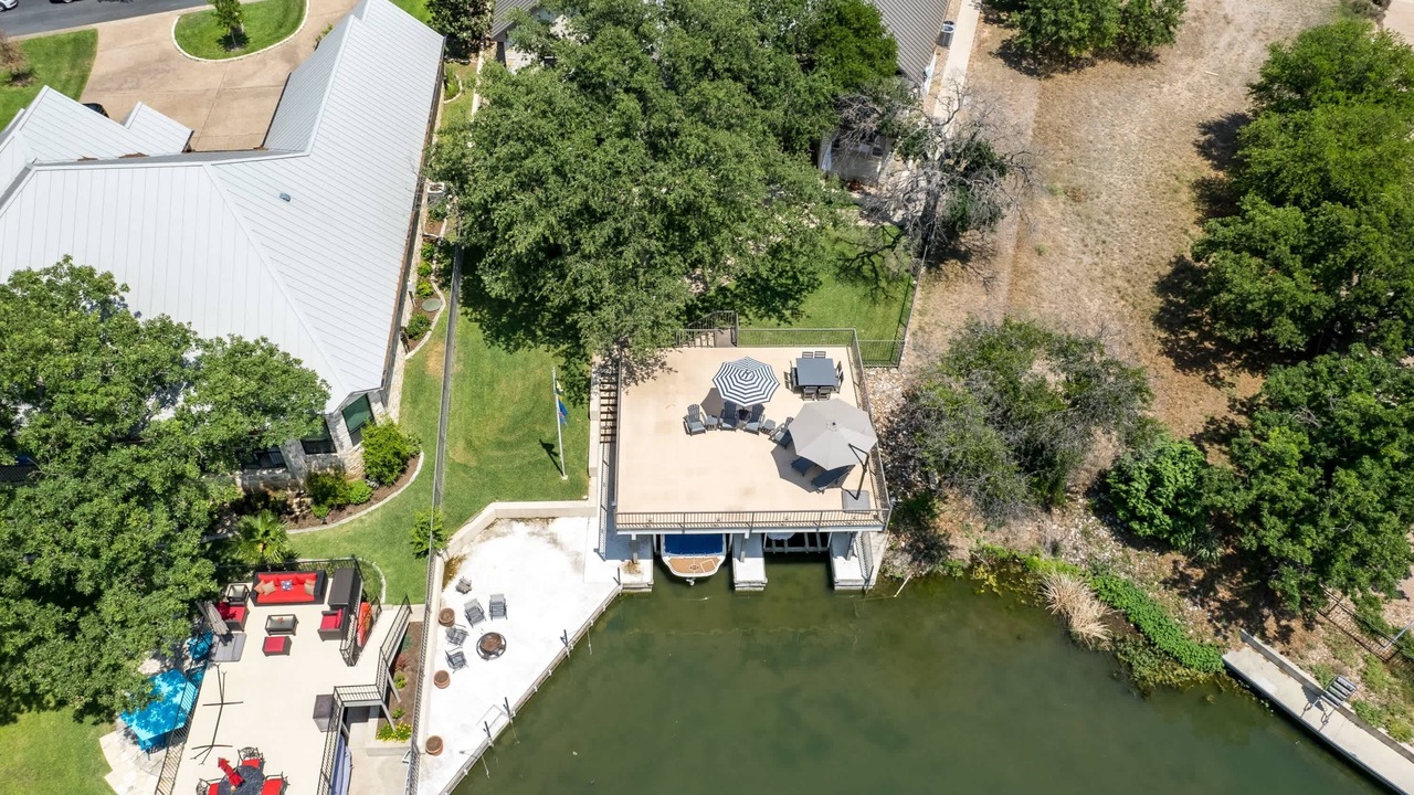 Photo of Outdoor in Horseshoe Bay West
