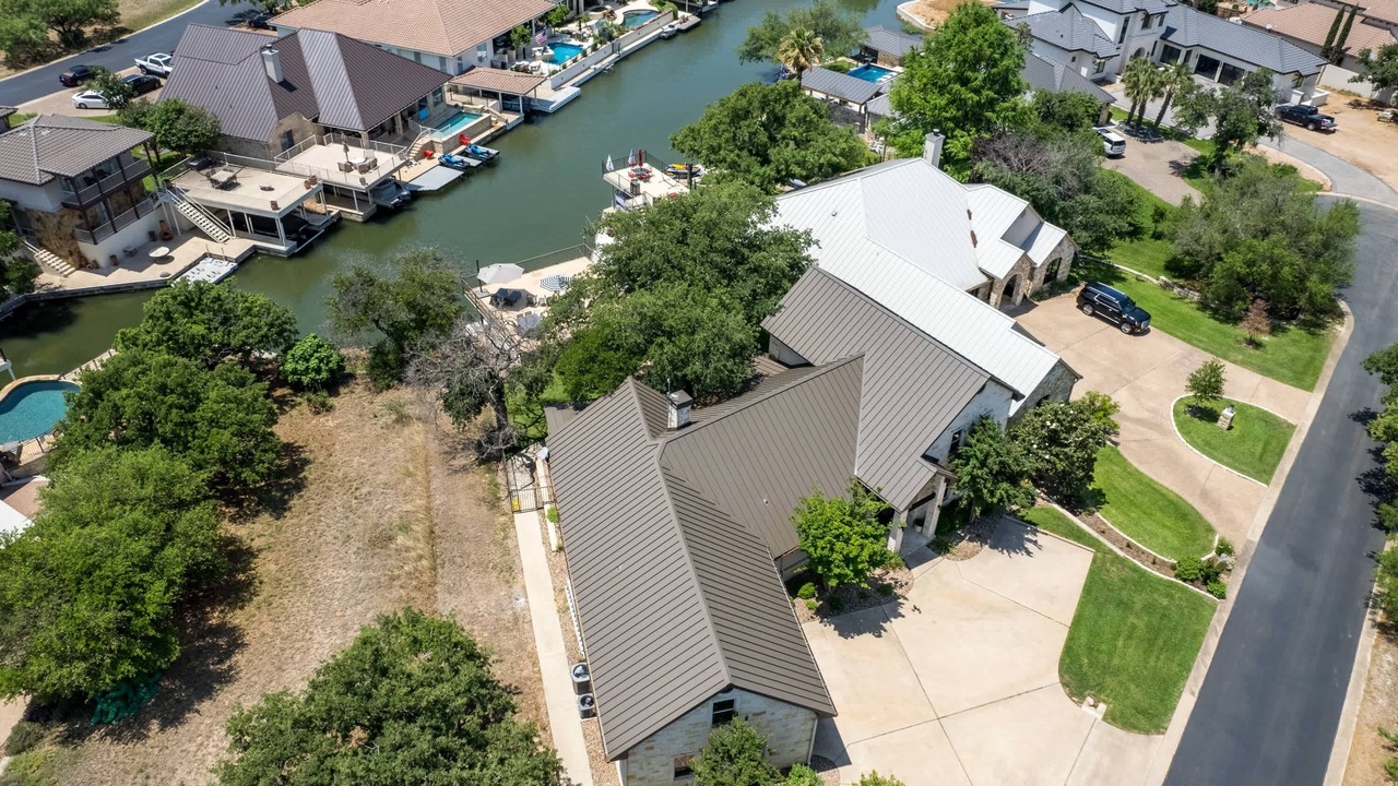 Photo of Outdoor in Horseshoe Bay West