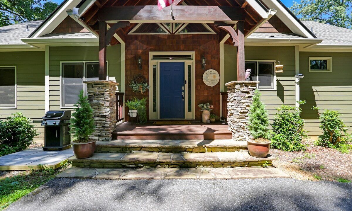 Photo of Outdoor in Hiawassee