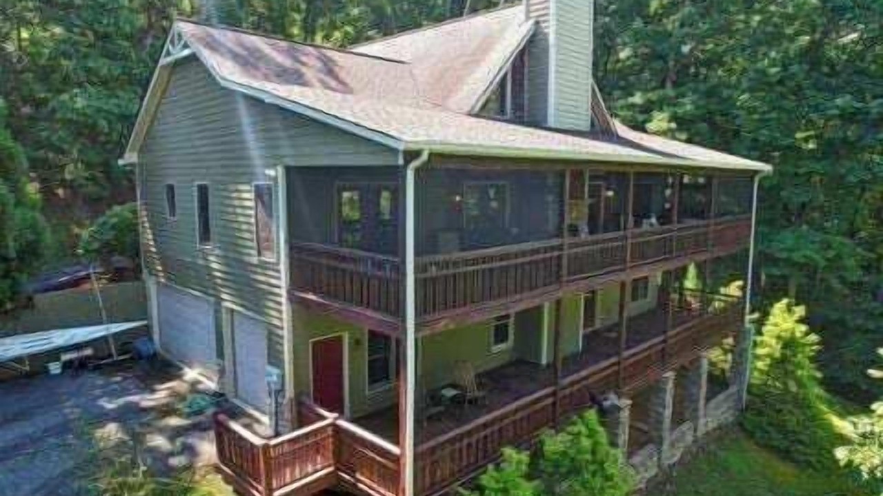 Photo of Outdoor in Hiawassee